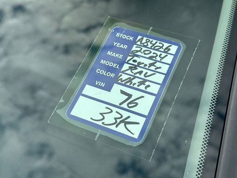 Used 2024 Toyota RAV4 XLE image 25