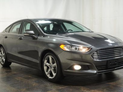 Used 2016 Ford Fusion SE