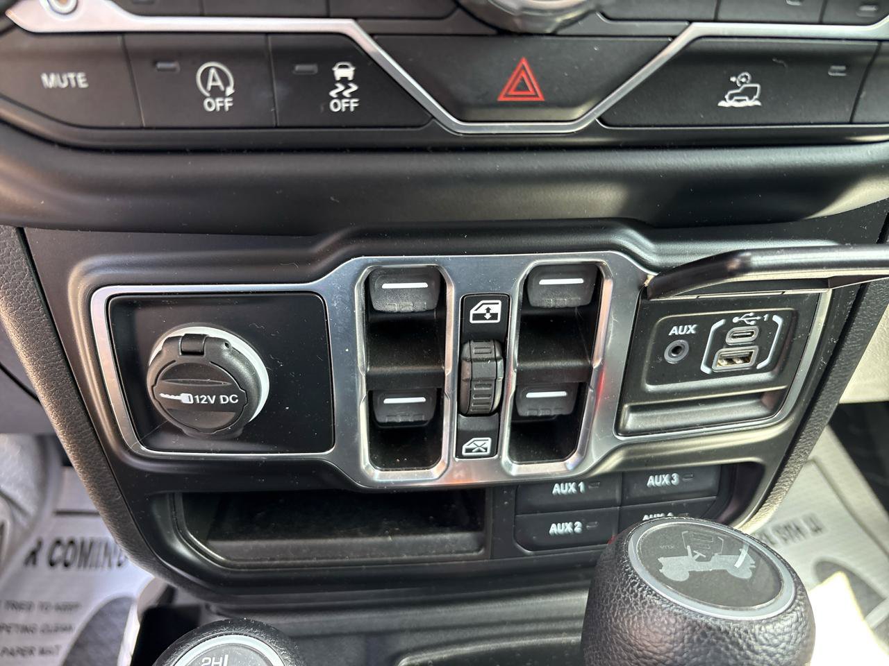 Used 2022 Jeep Wrangler Unlimited Sport AWD/4WD image 24