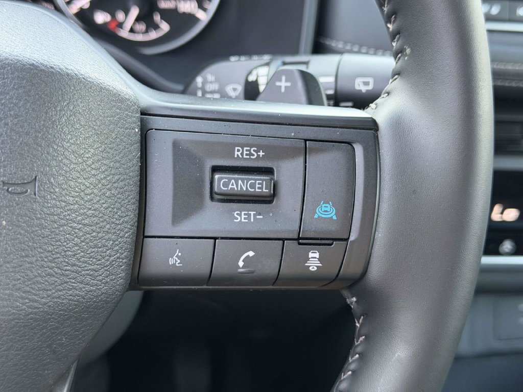Used 2026 Nissan Rogue SV w/ Cold Weather Package AWD/4WD image 23