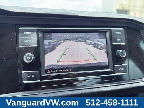 Used 2024 Volkswagen Jetta SE w/ Panoramic Sunroof Package FWD image 14