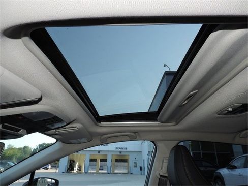 New 2025 Subaru Crosstrek 2.5i Limited w/ Crosstrek Mirror Package image 14
