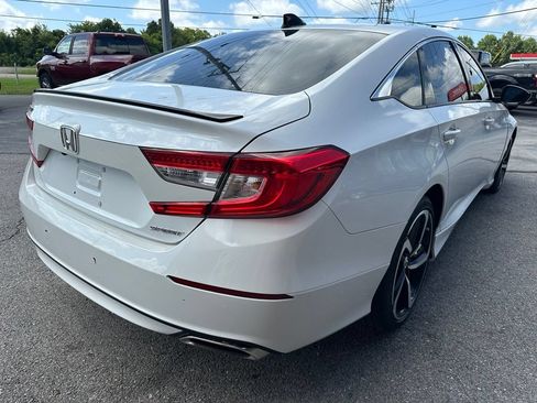 Used 2022 Honda Accord Sport image 3