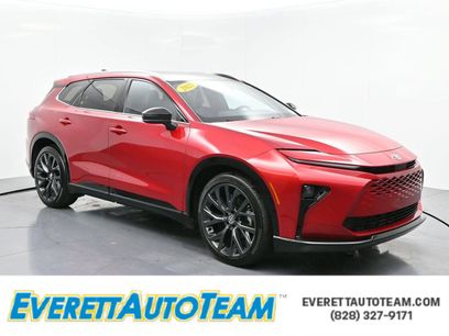 Used 2025 Toyota Crown Signia Limited w/ Advanced Technology Package