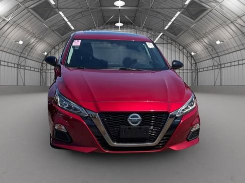 Used 2020 Nissan Altima 2.5 SR w/ Premium Package AWD/4WD image 3