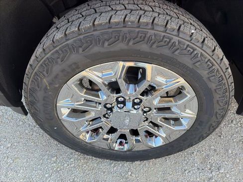 New 2026 GMC Sierra 2500 Denali w/ Denali Reserve Package image 10