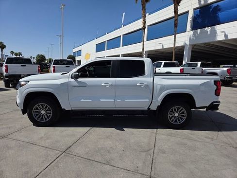 Used 2023 Chevrolet Colorado LT w/ LT Convenience Package image 3