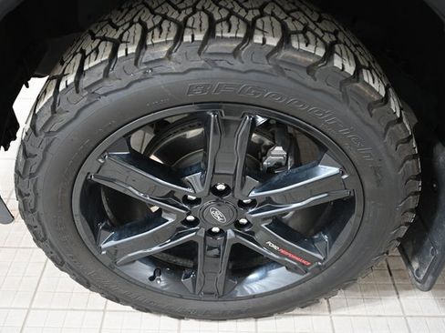 Used 2023 Ford F150 Lariat w/ Equipment Group 502A High image 19