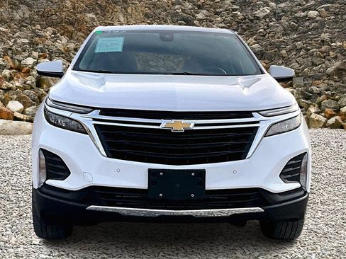 Used 2023 Chevrolet Equinox LT w/ LPO, Floor Liner Package image 3