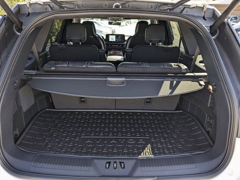 New 2025 Lincoln Aviator Black Label image 13