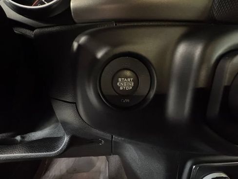 Used 2021 Jeep Wrangler Unlimited Sport AWD/4WD image 22