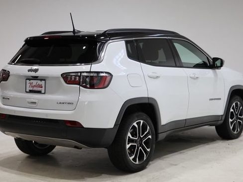Used 2024 Jeep Compass Limited AWD/4WD image 8