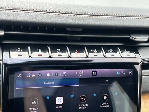 Certified 2023 Jeep Grand Cherokee Summit AWD/4WD image 39