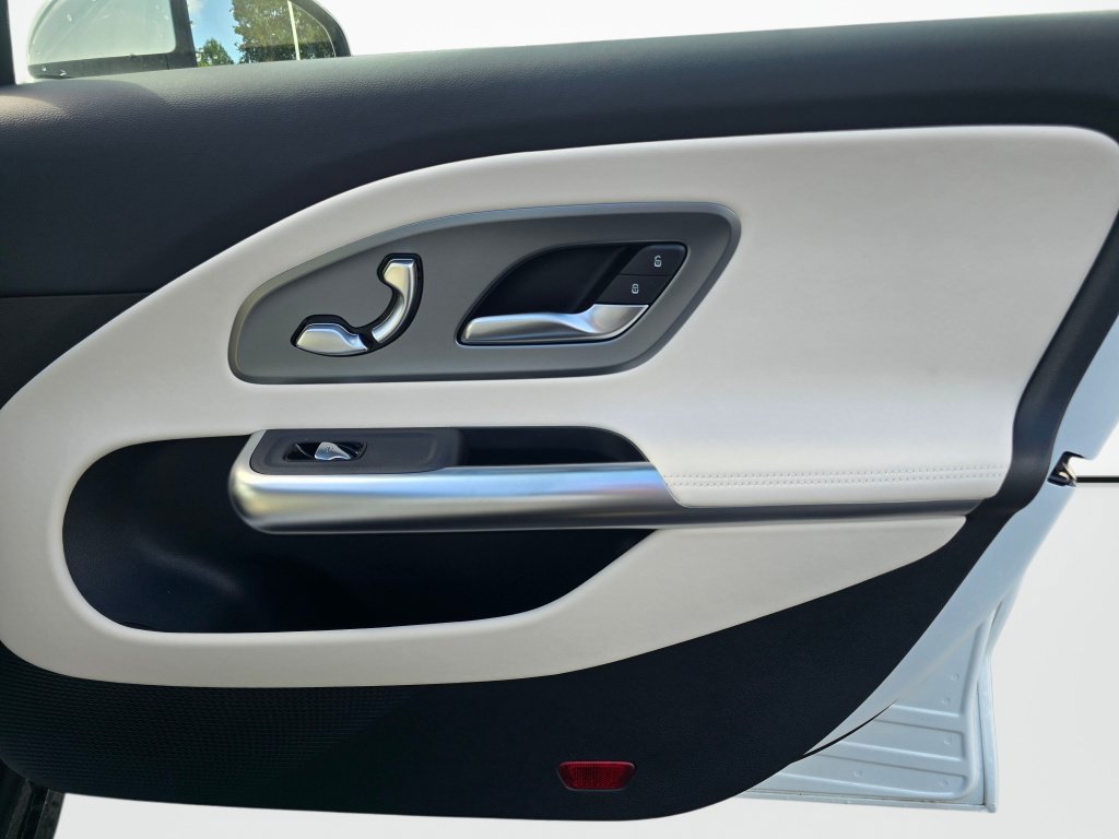 New 2027 Mercedes-Benz CLA 220 image 23