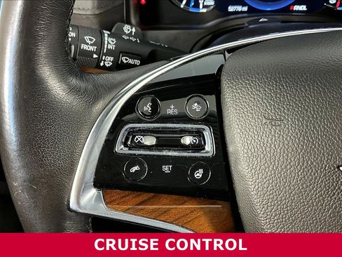 Used 2020 Cadillac Escalade Luxury AWD/4WD image 10
