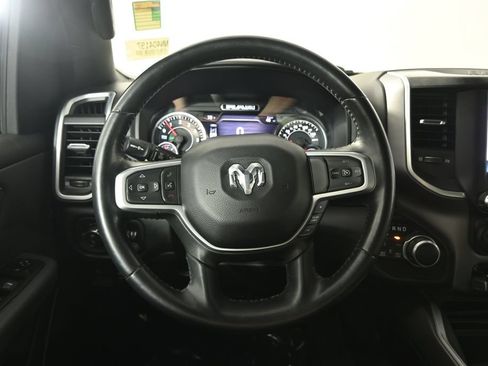 Used 2022 RAM 1500 Big Horn AWD/4WD image 39