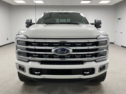 Used 2024 Ford F350 Platinum AWD/4WD image 3