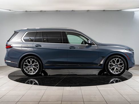 Used 2024 BMW X7 xDrive40i w/ Executive Package AWD/4WD image 11