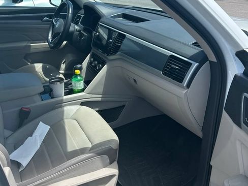 Used 2021 Volkswagen Atlas SEL Premium AWD/4WD image 10