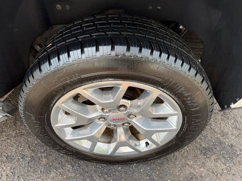 Used 2015 GMC Yukon SLT w/ Open Road Package image 39