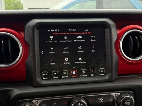 Used 2018 Jeep Wrangler Unlimited Rubicon w/ Uconnect 4C Nav & Sound Group AWD/4WD image 21