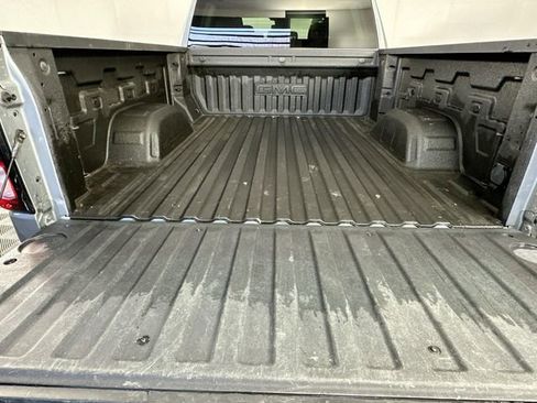 Used 2024 GMC Sierra 1500 Elevation image 30