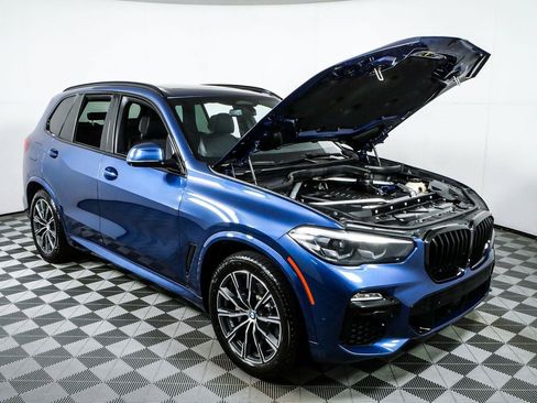 Used 2019 BMW X5 xDrive40i w/ M Sport Package AWD/4WD image 35