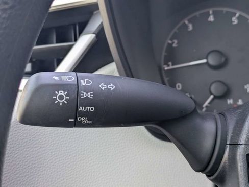 Used 2025 Toyota Corolla LE image 25