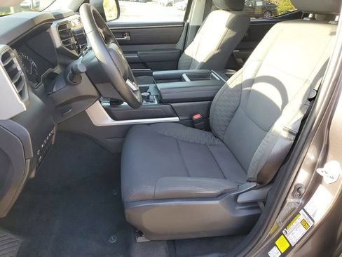 Used 2024 Toyota Tundra SR5 AWD/4WD image 17