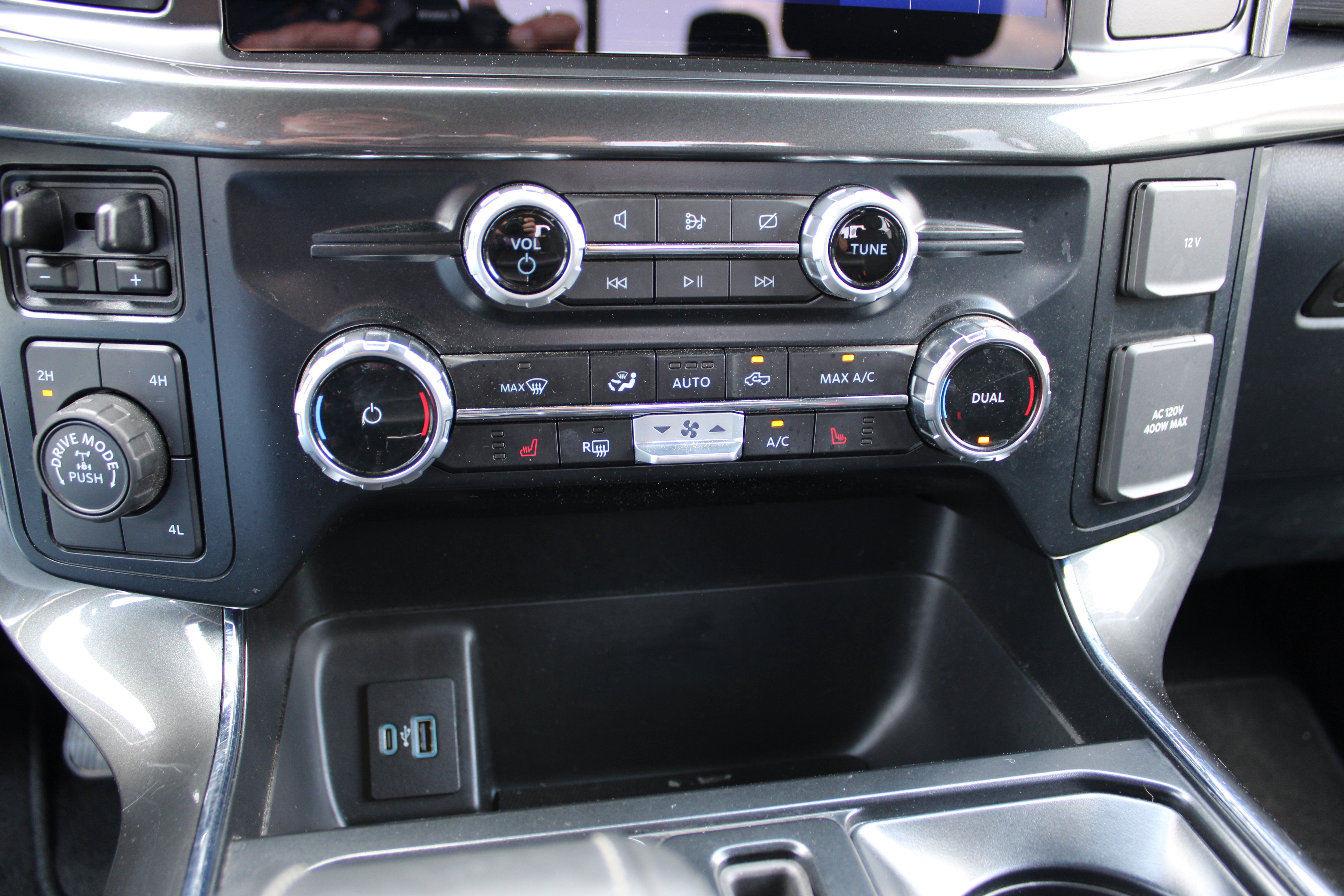 Used 2023 Ford F150 XLT w/ Equipment Group 302A High AWD/4WD image 21