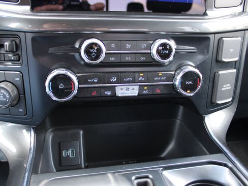 Used 2023 Ford F150 XLT w/ Equipment Group 302A High AWD/4WD image 21