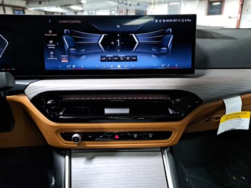 New 2026 BMW 330i Sedan w/ Premium Package image 21