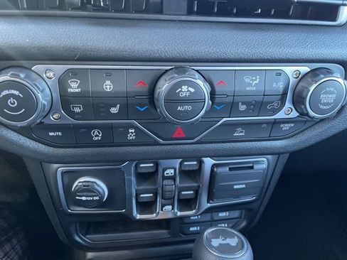 New 2026 Jeep Wrangler Unlimited Sport AWD/4WD image 29