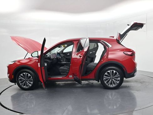 Used 2025 Buick Envision Preferred AWD/4WD image 72