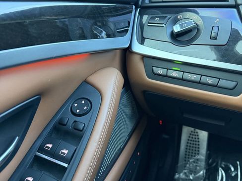 Used 2016 BMW 550i xDrive Sedan image 22