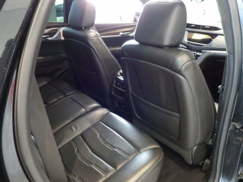 Used 2022 Cadillac XT5 Sportv w/ Platinum Package image 21