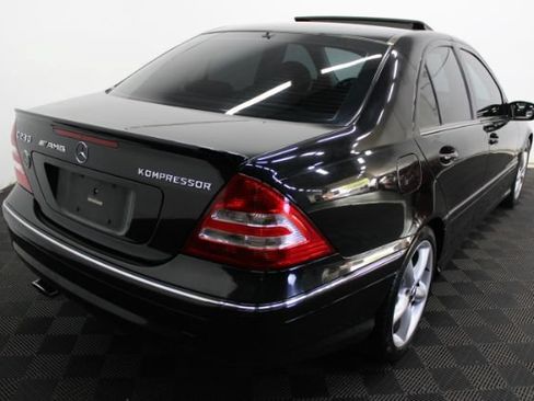 Used 2005 Mercedes-Benz C 230 Sedan image 6