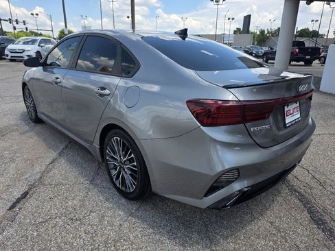 Used 2022 Kia Forte GT-Line FWD image 7