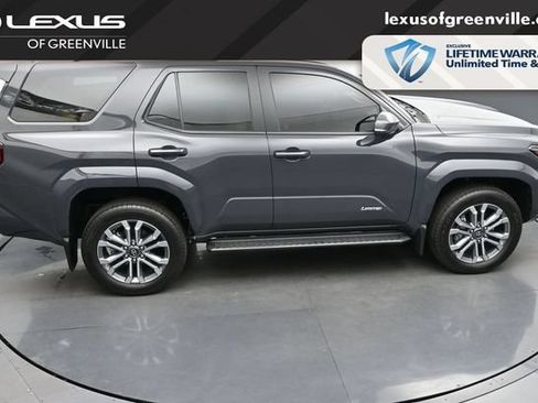 Used 2025 Toyota 4Runner Limited AWD/4WD image 41