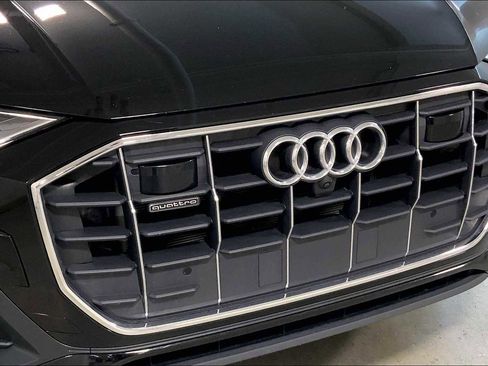 Used 2023 Audi Q8 Prestige image 32