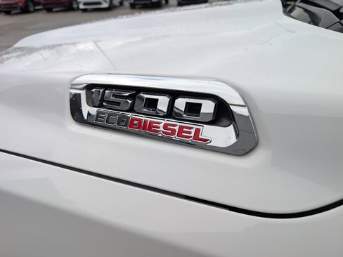 Used 2022 RAM 1500 Big Horn image 2