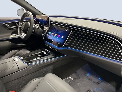 Used 2026 Mercedes-Benz E 53 AMG e 4MATIC Sedan image 12