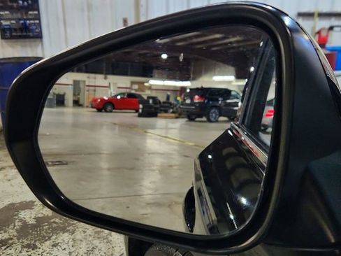 Used 2015 Lexus NX 200t FWD image 9