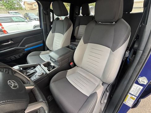 Used 2024 Toyota Tacoma TRD Sport image 36