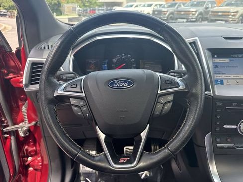 Certified 2019 Ford Edge ST w/ Equipment Group 401A AWD/4WD image 14
