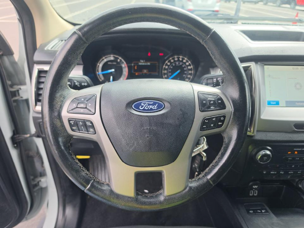 Used 2023 Ford Ranger XLT w/ Equipment Group 302A High RWD image 5