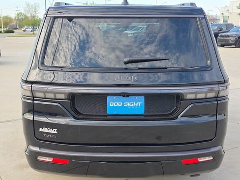 New 2026 Jeep Grand Wagoneer Limited AWD/4WD image 4