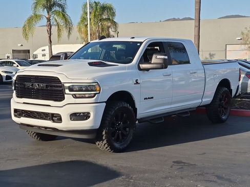 Used 2023 RAM 3500 Laramie AWD/4WD image 5