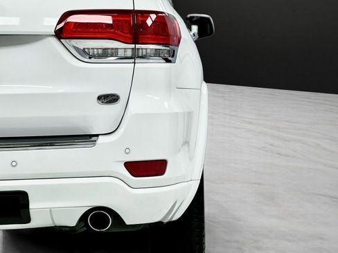 Used 2020 Jeep Grand Cherokee Overland image 6