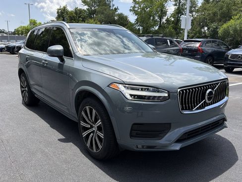Used 2023 Volvo XC90 B5 Core AWD/4WD image 2